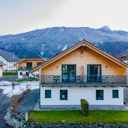 1a Holiday home *